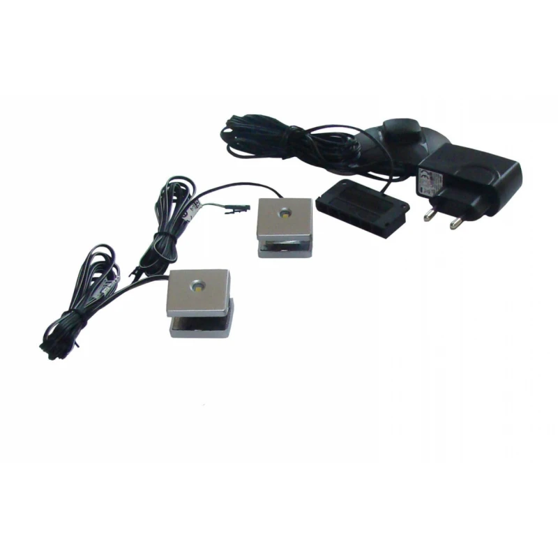 Szynaka Vitrína KAMA 15 Prevedenie: LED osvetlenie